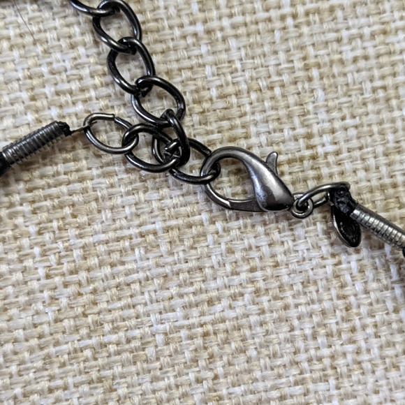 Premier Designs Necklace - Picture 2 of 3